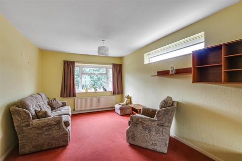 3 bedroom end of terrace house for sale, Costells Meadow, Westerham TN16