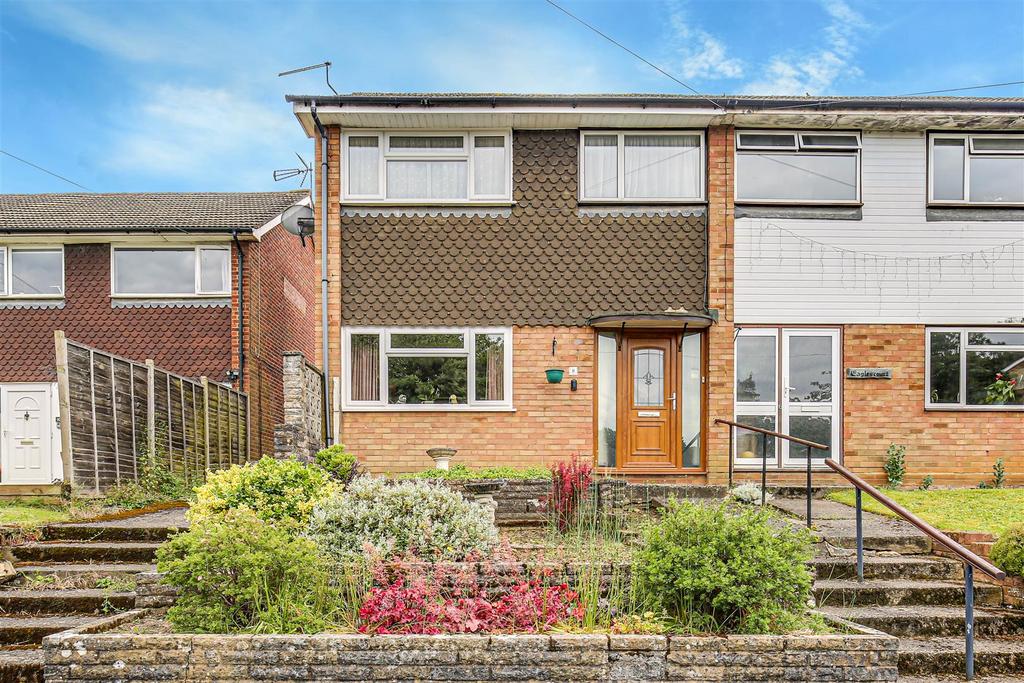 1. 8 Costells Meadow, Westerham, TN16 1 BN - 16 Ph