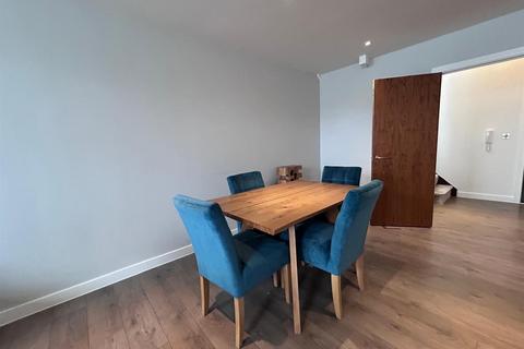 2 bedroom apartment for sale, Holcombe Road, Rossendale