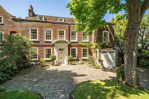 7 bedroom semi-detached house for sale, North Road, London, N6