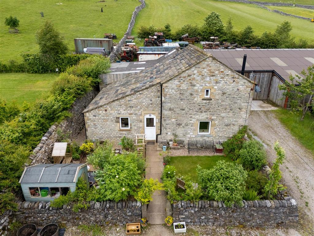Drone 4 Manor House Farm-08.jpg