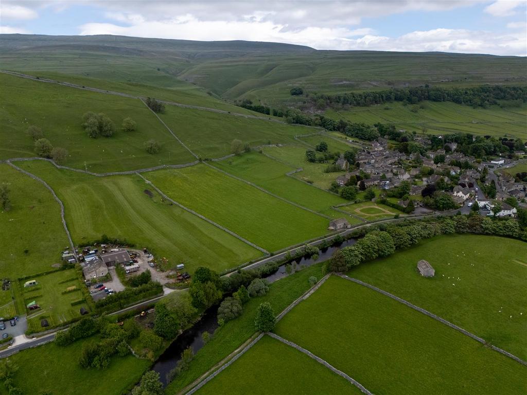 Drone 7 Manor House Farm-12.jpg