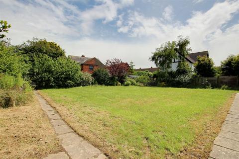 3 bedroom detached bungalow for sale, South Road, Sutton-On-Sea LN12