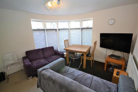 4 bedroom flat to rent, The Maltings, Durham