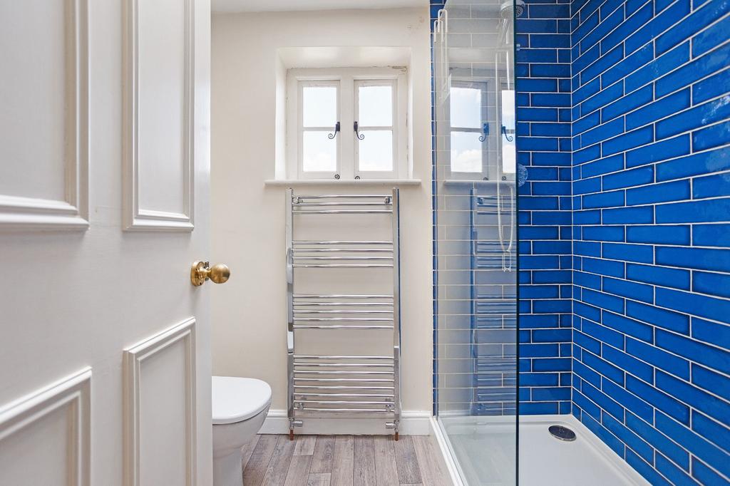 Family Shower Room