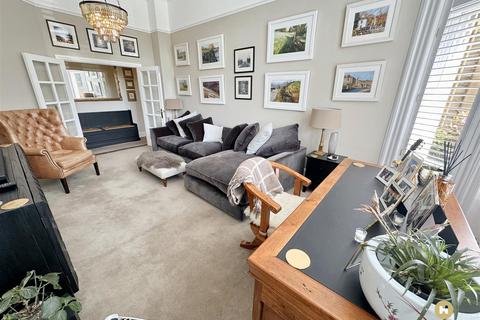 1, Sandal Grange Walton Lane, Wakefield, WF2 6AL