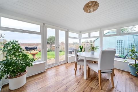 2 bedroom end of terrace house for sale, Rook Farm Way, Hayling Island PO11