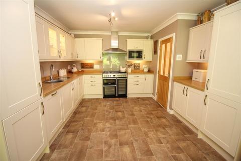 Fairloans Langlands Road, Hawick, TD9 7HL