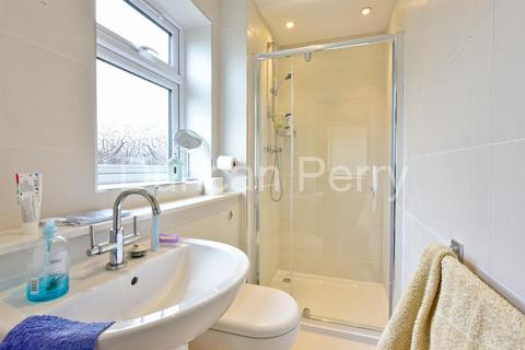 34 Skimpans Close, Welham Green, Hatfield, AL9 7PB
