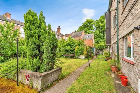 1 bedroom flat for sale, Victor Street, York, YO1 6HQ