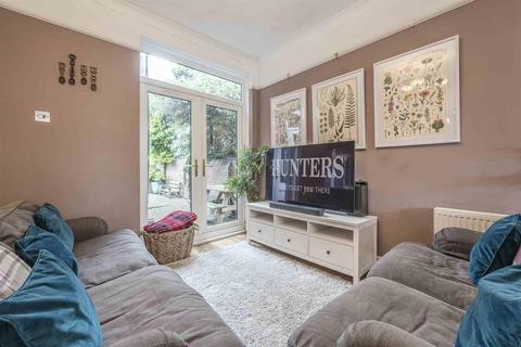 3 bedroom semi-detached house for sale, Sydney Road, Cradley Heath, B64 5BA