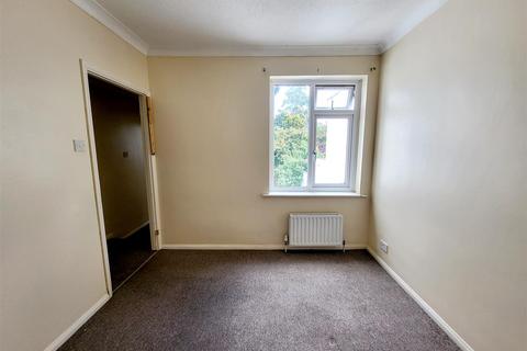 1 bedroom flat to rent, Napier Road, Gillingham