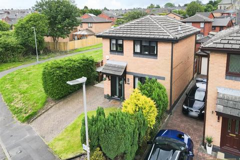 3 bedroom detached house for sale, Tresco Close, Blackburn