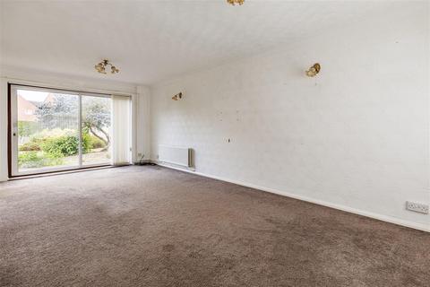 3 bedroom end of terrace house for sale, Rowley Mead, Thornwood, Epping