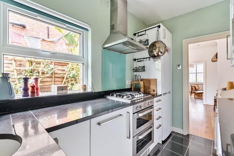2 bedroom terraced house for sale, Chesil Street, Winchester, Hampshire, SO23