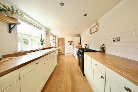2 bedroom semi-detached house for sale, Staithes Road, Preston, Hull