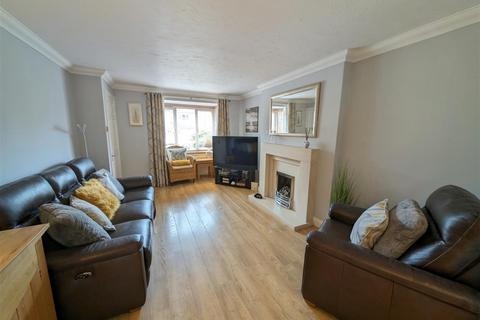 4 bedroom detached house for sale, Cartmel Court, Chester Le Street