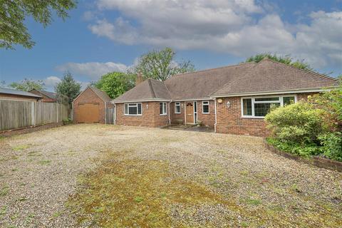 3 bedroom detached bungalow for sale, Orchard Close, Wendover HP22