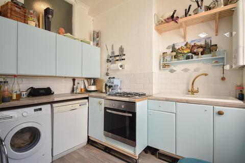 1 bedroom flat for sale, Gensing Road, St Leonards-On-Sea