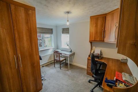 4 Brampton Crescent, Shirley, Solihull, B90 3SY