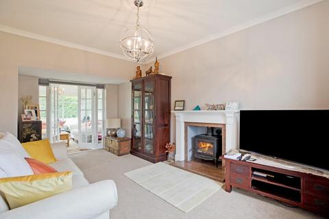 3 bedroom detached house for sale, Leeds Road, Ilkley LS29