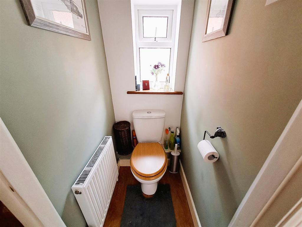 Separate WC