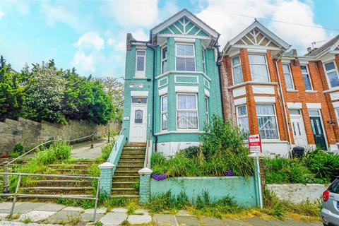 3 bedroom end of terrace house for sale, Emmanuel Road, Hastings