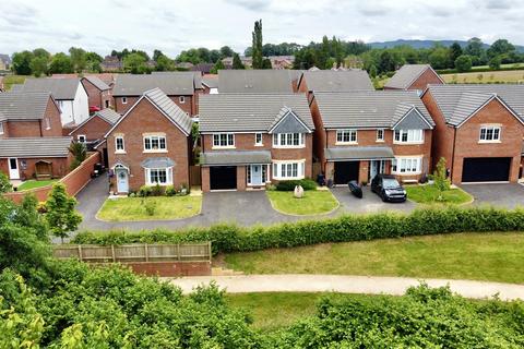 Newent - 4 bedroom detached house for sale