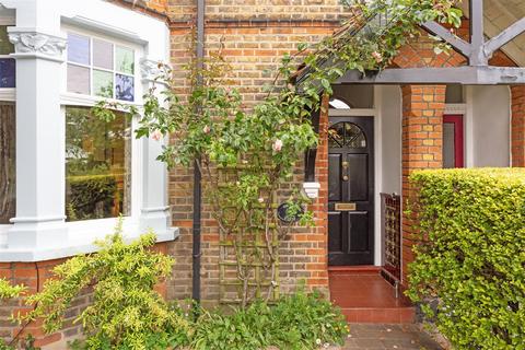2 Drayton Green, London, W13 0JF