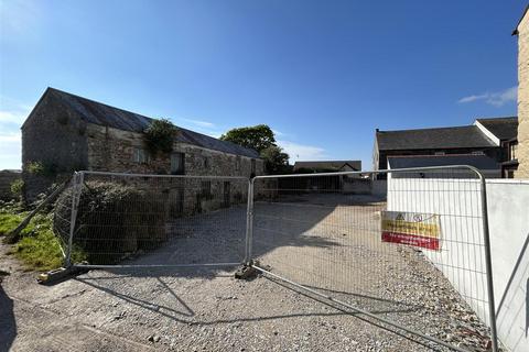 2 bedroom barn conversion for sale, Troon, Camborne