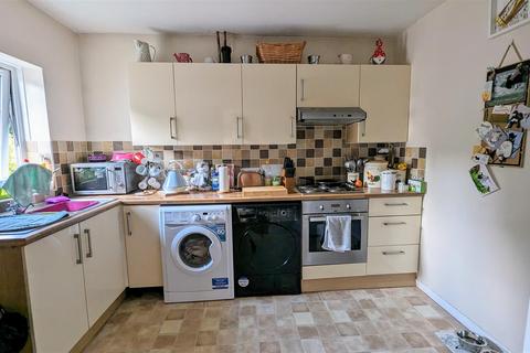 2 bedroom flat for sale, Marine Gardens, Coleford GL16