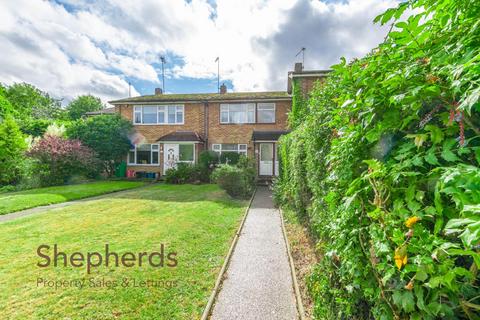 3 bedroom terraced house to rent, Bell Lane, Broxbourne EN10