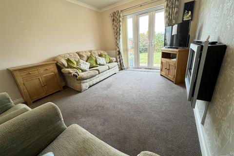 2 bedroom semi-detached bungalow for sale, Tame Valley Crescent, Great Barr, Birmingham