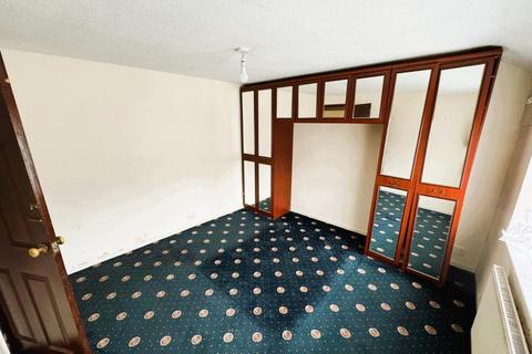 3 bedroom semi-detached house to rent, Parkside Road, Handsworth Wood, Birmingham, B20 1EJ