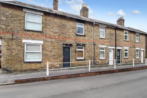 2 bedroom terraced house to rent, Amwell Street, Hoddesdon