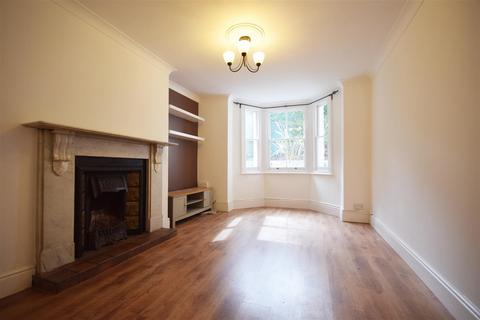 2 bedroom apartment to rent, Amyand Park Road, Twickenham