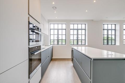 3 bedroom apartment for sale, Highgate Road, London, NW5