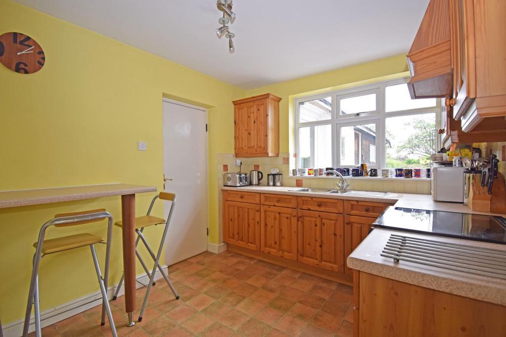 198 A Old Birmingham Road, kitchen a.jpg