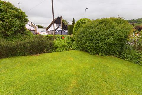 7 Broadgate Crescent, Huddersfield, HD5 8HU