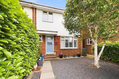 3 bedroom end of terrace house for sale, Fleetside, West Molesey