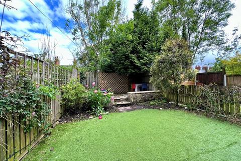 2 bedroom terraced house for sale, Buxton Road, Disley, Stockport