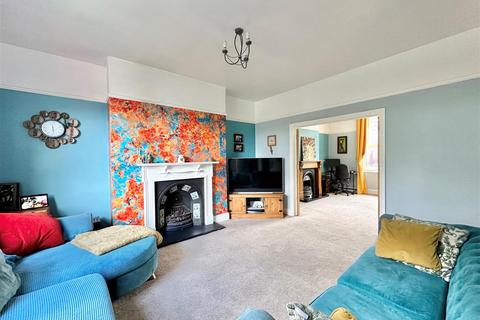 107 Buxton Road, Disley, Stockport, SK12 2HA
