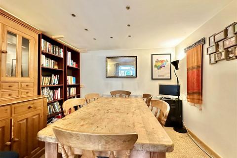 107 Buxton Road, Disley, Stockport, SK12 2HA