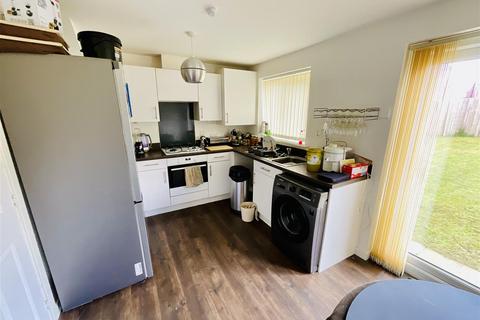 3 bedroom semi-detached house for sale, Maes Y Glo, Llanelli