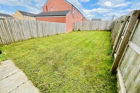 3 bedroom semi-detached house for sale, Maes Y Glo, Llanelli