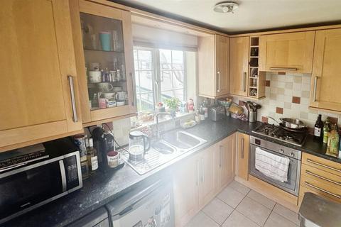 2 bedroom semi-detached house for sale, Longleat Grove, Leamington Spa