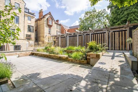 31b Barton Road, Cambridge, CB3 9LB