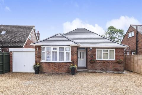 3 bedroom detached bungalow for sale, Rushden Road, Wymington NN10