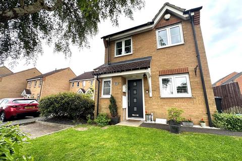 3 bedroom semi-detached house for sale, Derwent Close, Watford WD25