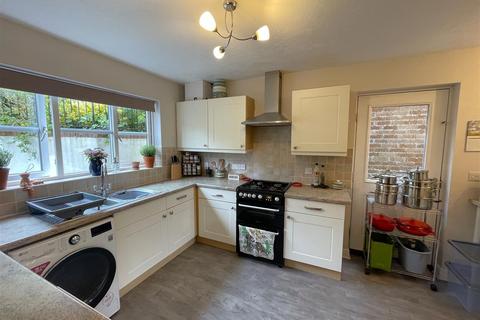 32 Pentreath Close, Fowey, PL23 1ER